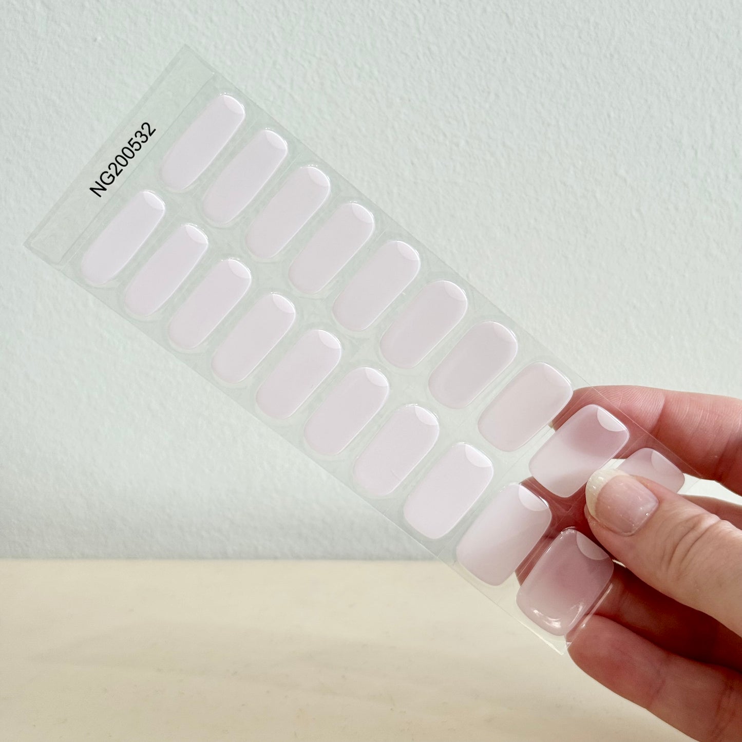 Semicured Gel Nail Polish Kit in ‘Lunula’