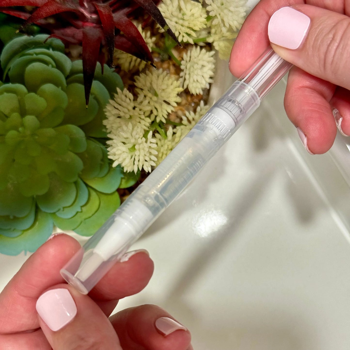 Cuticle Revitaliser Oil Brush Pen